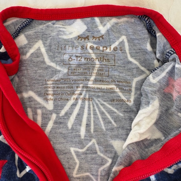 Little Sleepies Shorty Zippy. Size 6-12 months. Stars and Stripes - Picture 3 of 3